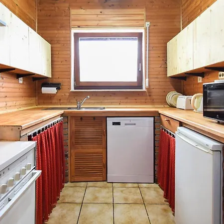 3 Bedroom Beautiful In Nyaraló Le Crotoy